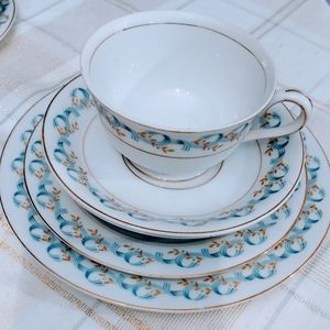 20 Piece set Made in Occupied Japan (1945-1952) "Silver" pattern